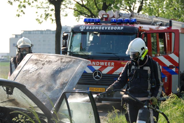 2008/149/20080513_george_04_autobrand_schipholweg.jpg