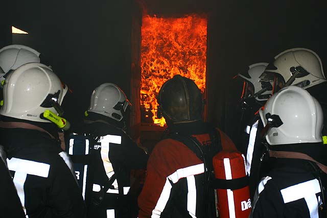 2008/flash1/2008flashover1jeffrey11.jpg