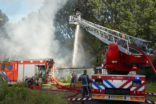 2012/162/gb_20120722_033_sportcomplex_sloten_grote_brand.jpg