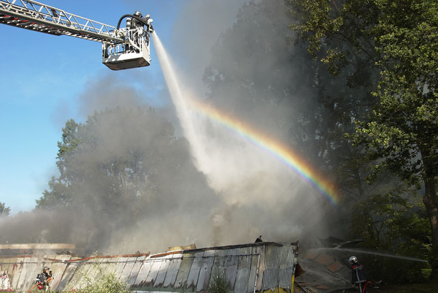 2012/162/gb_20120722_044_sportcomplex_sloten_grote_brand.jpg