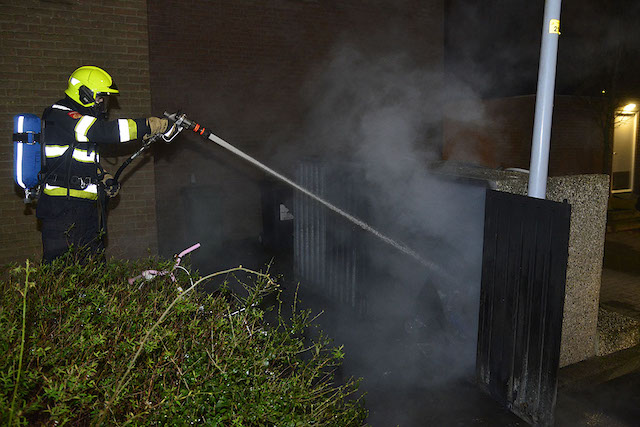 2019/56/20190302-19u06_gb_002_containerbrand_thompsonstraat.jpg