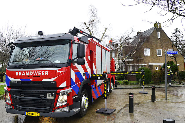 2022/27/20220206-12u20_gb_007_stormschade_rietwijckstraat.jpg